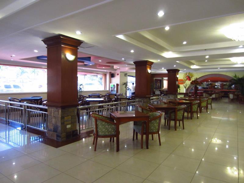 Grand Regal Hotel Bacolod Exterior foto